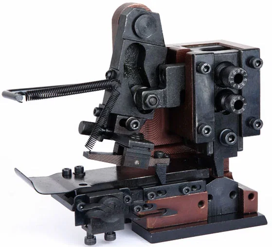 Moule de sertissage terminal