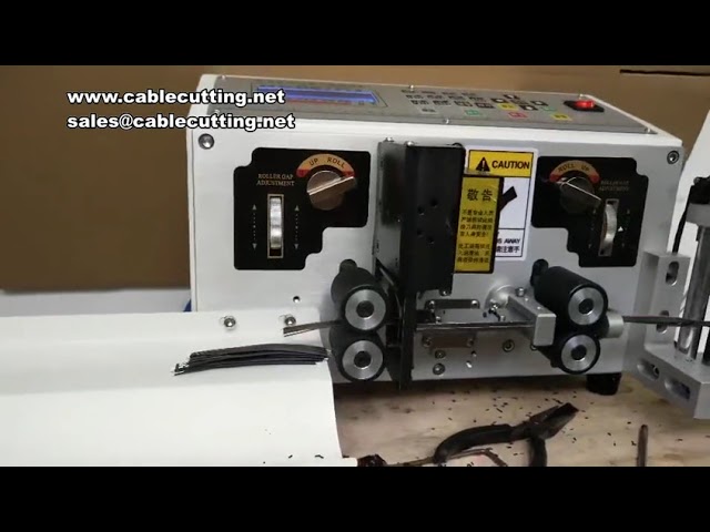Lot de 4 rouleaux caoutchouc et fer pour machine à dénuder et couper les câbles - Pièces de rechange