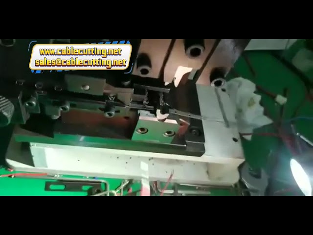 Moule applicateur de terminal OTP avec lame d'alimentation horizontale - Crimpage de câbles et fils