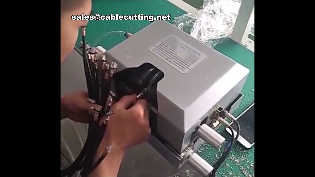 Machine à dénuder double parallèle pour câbles multiconducteurs - Traitement professionnel des extrémités