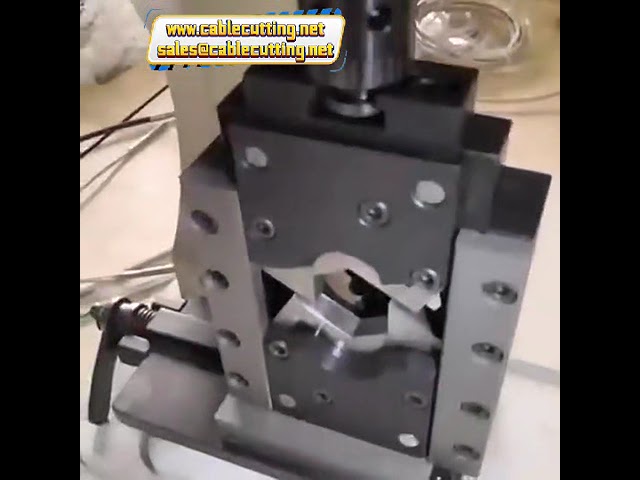 Machine à bornes silencieuse OTP : filière de sertissage hexagonal pour tubes ronds aviation