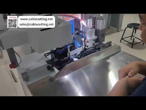 Machine de traitement de câbles plats : fendage, dénudage et sertissage intégrés avec configuration facile