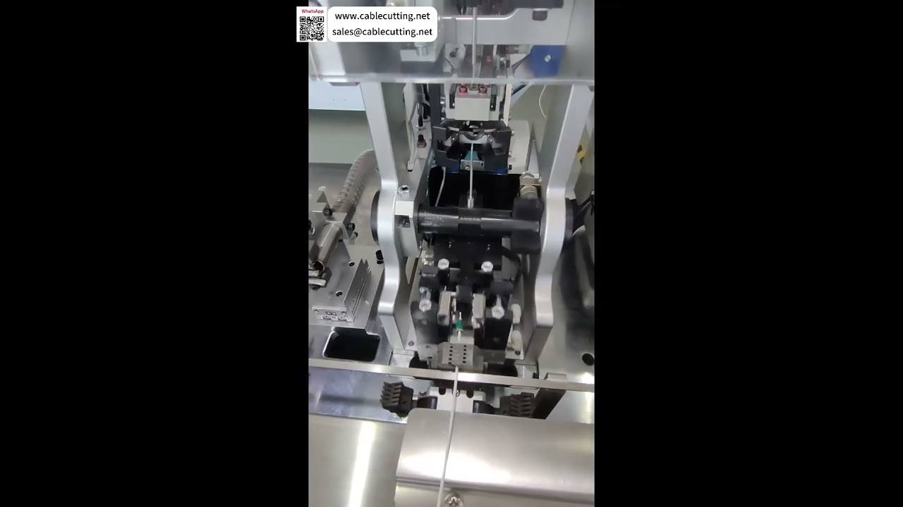 Machine de sertissage de bornes étanche pour faisceaux automobiles - Entièrement automatique et haute précision