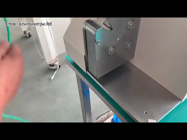 Machine à ruban adhésif CNC pour faisceaux de câbles - Ruban central et points pour câbles électriques