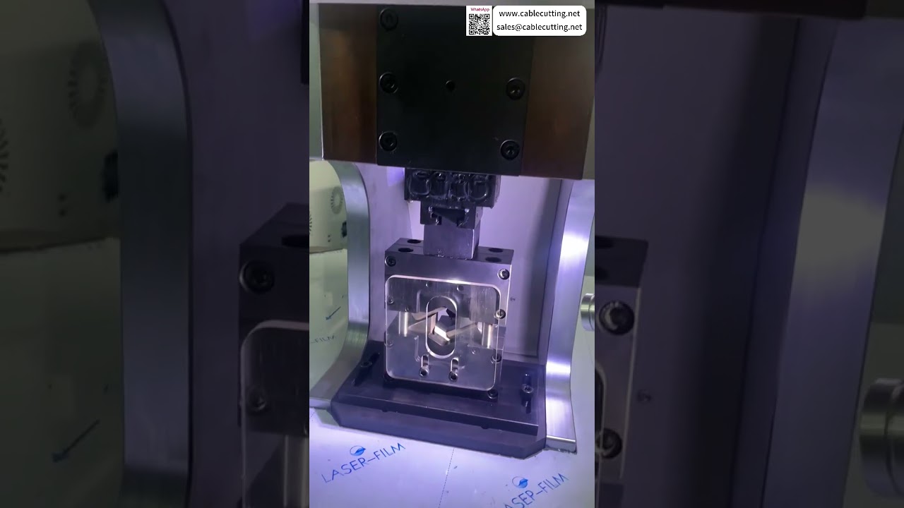 Machine de sertissage servo automatique pour faisceaux de câbles d'énergie nouvelle – Haute précision