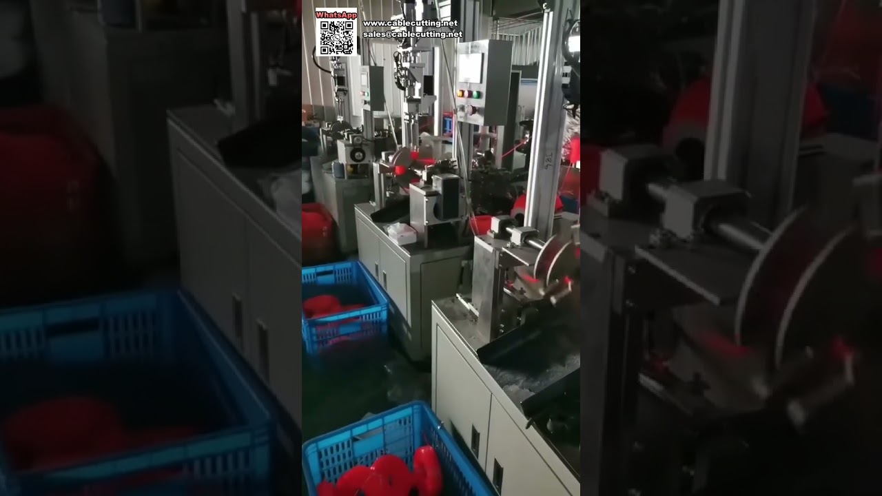 Machine d'enroulement et de liage entièrement automatique pour ligne de coupe en bobine