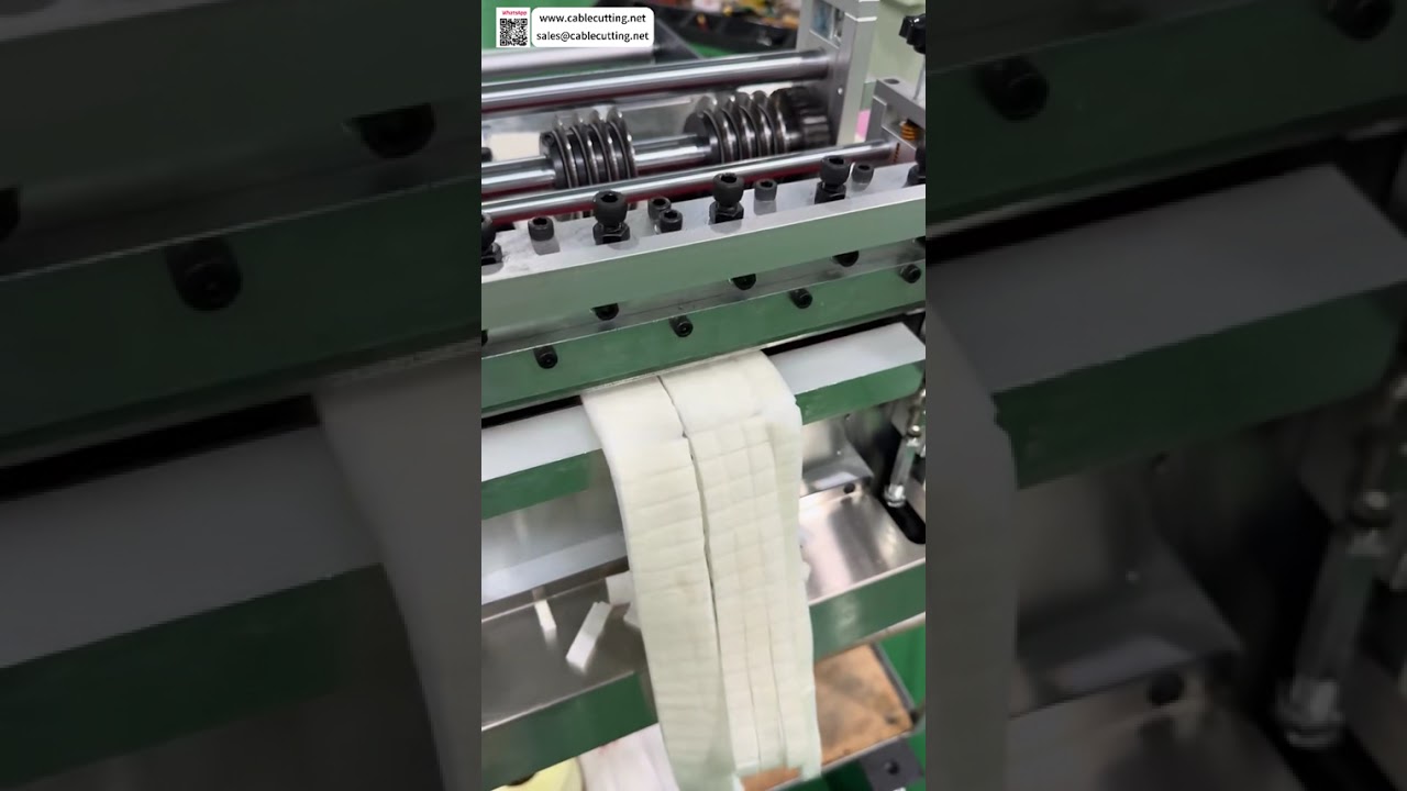 Machine à refendre et couper en travers le tissu de coton adhésif avec fonction de coupe pleine et demi-coupe