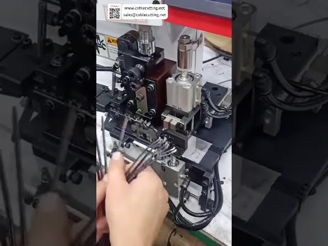 Machine à dénuder et sertir les câbles parallèles 2468 – Outil haute performance pour faisceaux de câbles