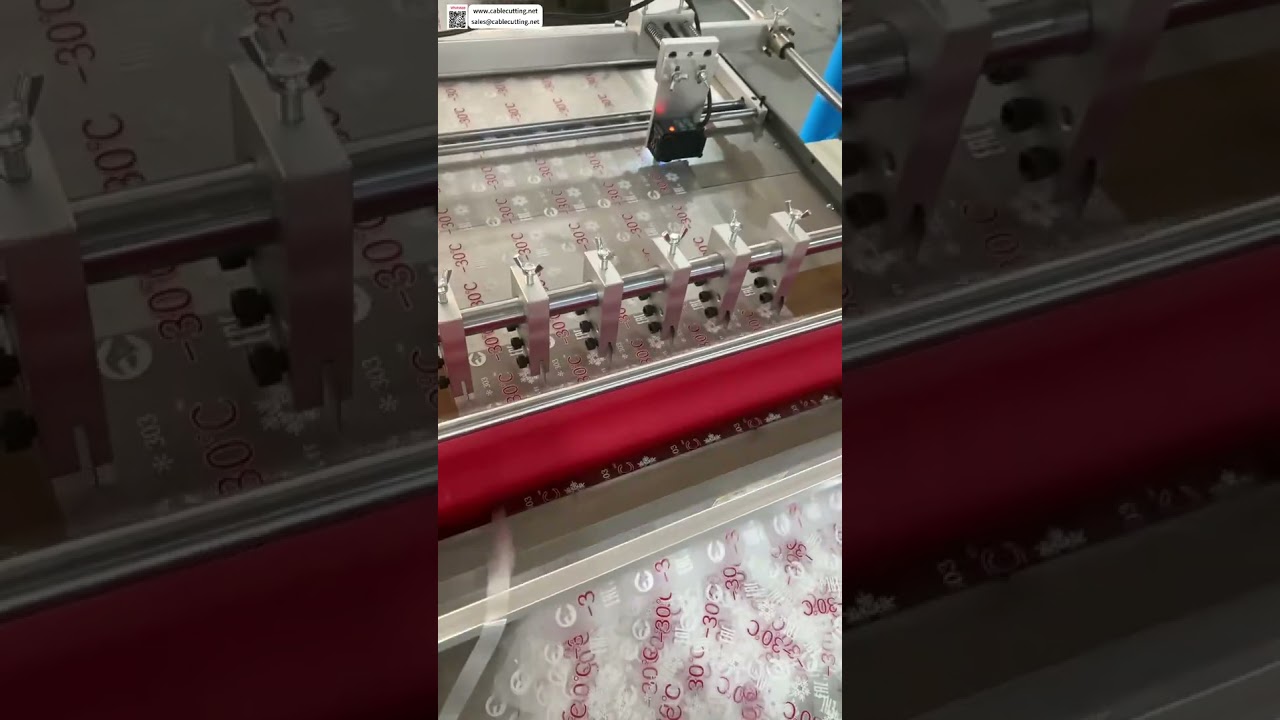 Optimisez votre production : configuration de fendeuse d'étiquettes et coupe transversale à suivi photoelectrique haute précision