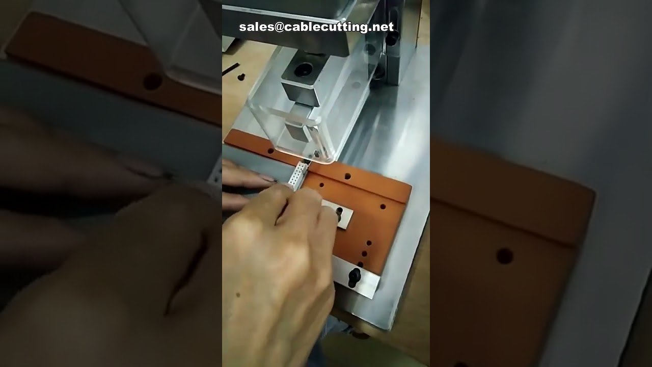 Réglage de la machine à sertir les câbles IDC 8p à 64p pour câbles rubans – Sertissage pneumatique professionnel