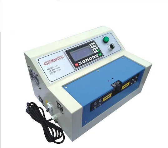 Machine de soudage haute fréquence pour applications industrielles WPM-904