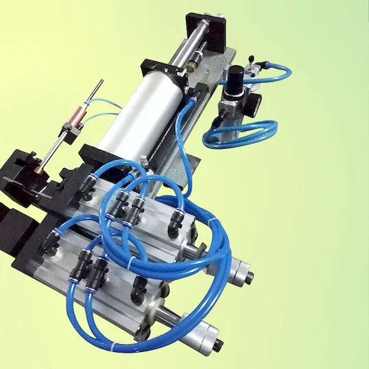 Machine de dénudage pneumatique pour câbles de taille moyenne WPM-330